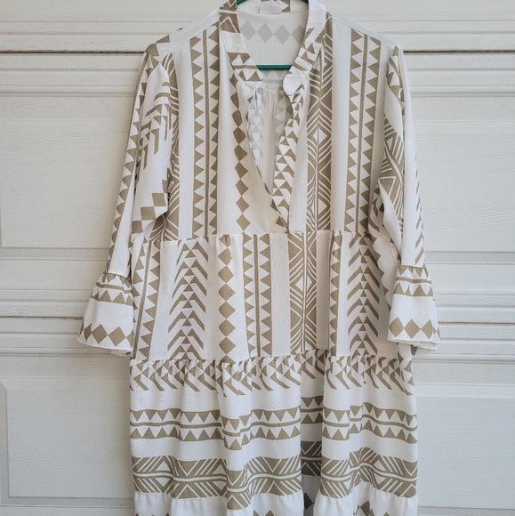 Silk and Salt - Picture 2 of 14